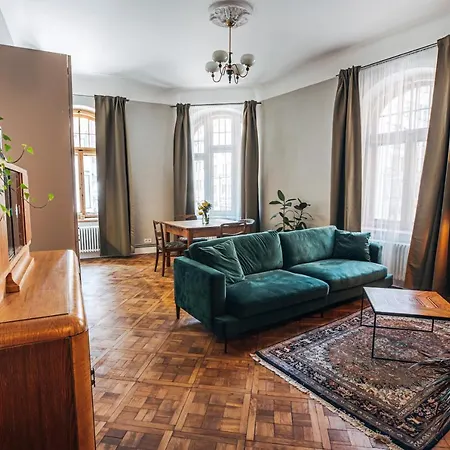 Apartament Constantine *