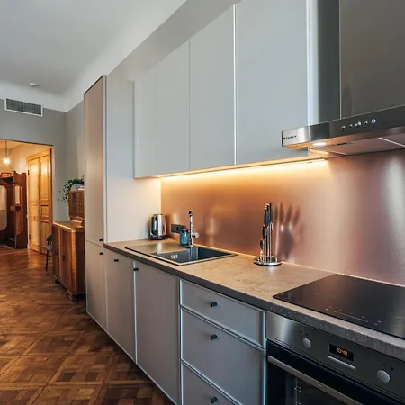 Constantine Apartmán *